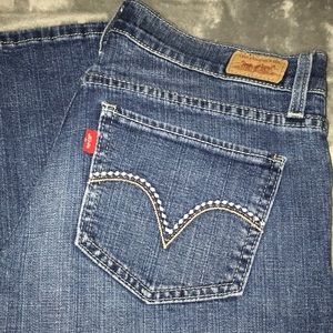 Levi’s jeans too superlow 524 style